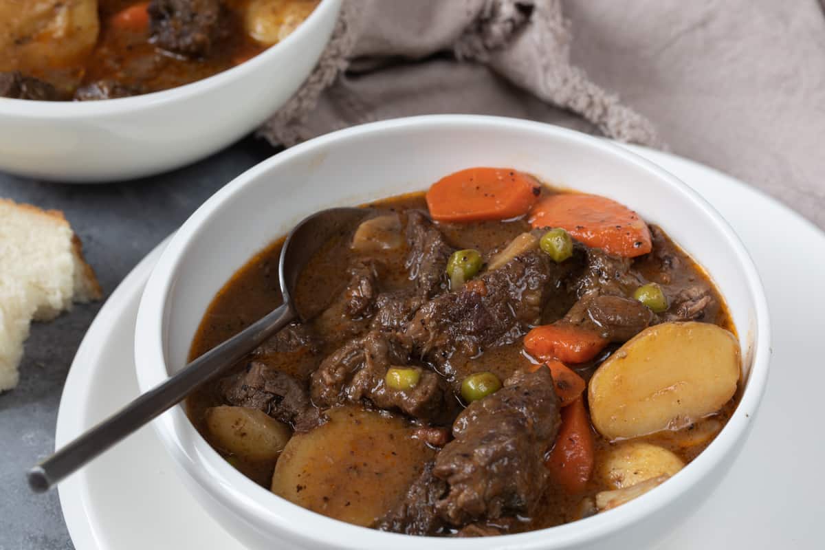 Dutch Oven Beef Stew Hearty Dutch Oven Beef Stew Hearty