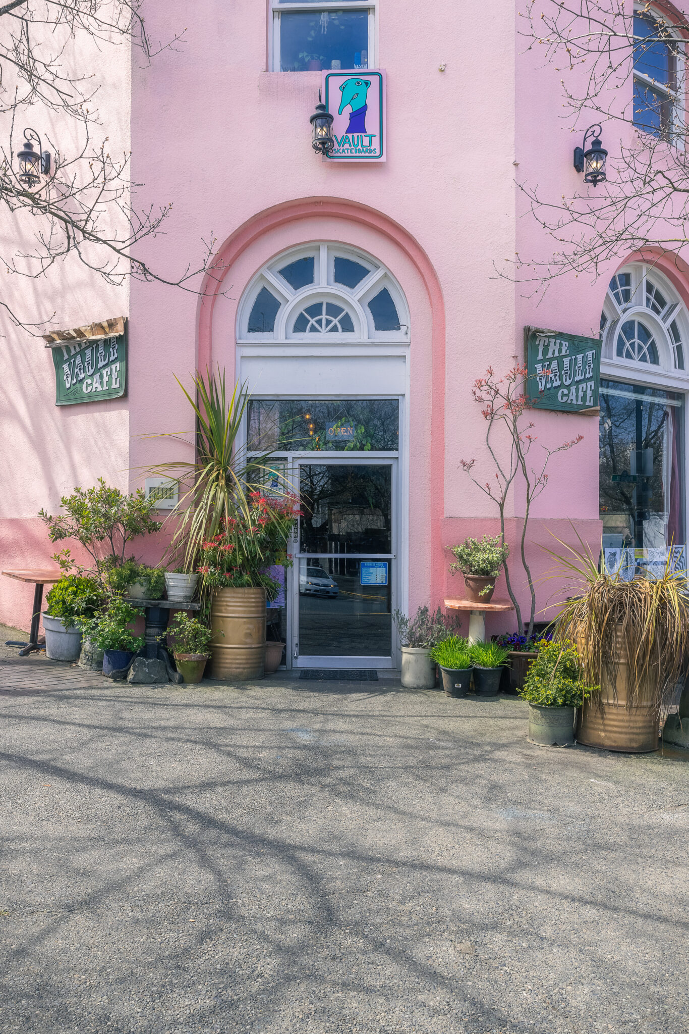 24 Best Nanaimo Restaurants BestEver.Guide